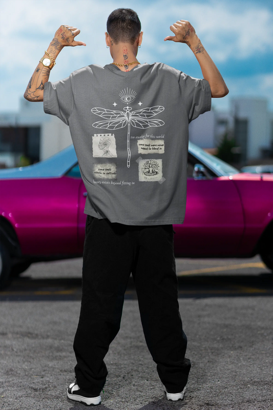 Dragonfly graphic artwork on oversized streetwear t-shirt grey color