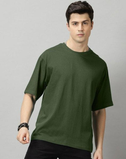 olive green plain oversized t shirt unisex India
plain oversized olive t shirt 240 GSM cotton
baggy olive green t shirt streetwear India
minimal olive green t shirt men women
everyday oversized t shirt olive cotton
